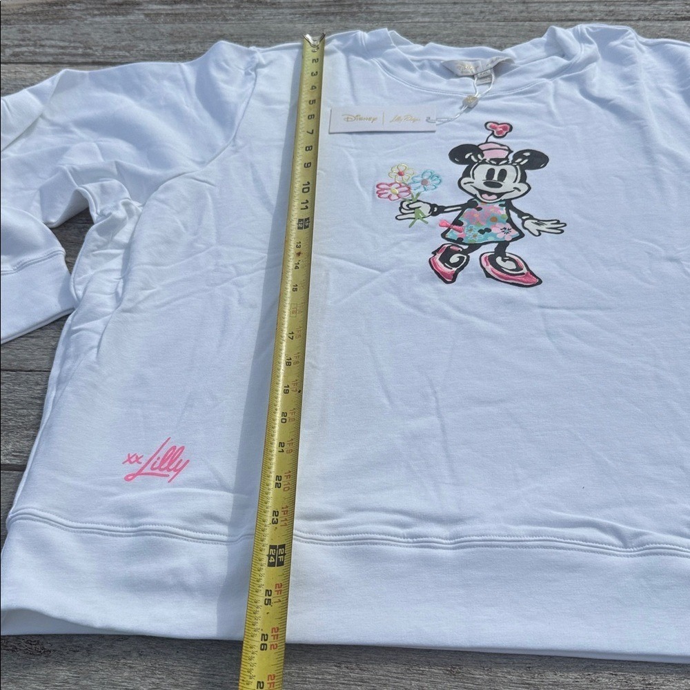 LILLY PULLITZER Ballad Sweatshirt Lilly Hearts Disney MINNIE size XXL NWT - Picture 3 of 7